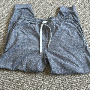 Performance jogger